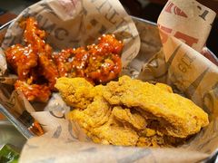 炸鸡双拼-春熙台韩国料理·章鱼肥牛(西丽店)