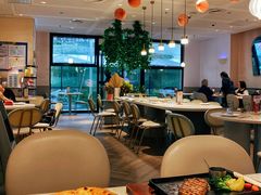 -必胜客(WOW中心城店)