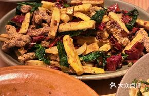 Fried Mint Bamboo Shoots with Beef