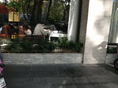 -意卡菲·欢乐聚会餐厅(华侨店)