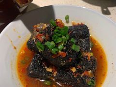 老湖南臭豆腐-老湖南民间菜·牛肉十八炒(花都店)