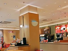 -星巴克臻选(上海中环广场2F店)