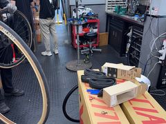 -SPECIALIZED闪电自行车(建国西路店)
