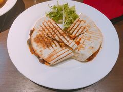 -拉亚汉堡经典餐厅(商城路店)