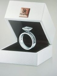 -DR钻戒(南宁会展航洋城店)