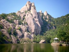 -嵖岈山风景区