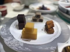 -羲和雅苑•北京烤鸭(陆家嘴中心店)