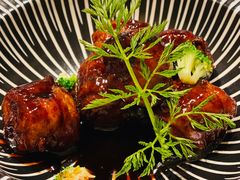 琥珀香醋带鱼卷-北京王府井希尔顿酒店·秦唐中餐厅Chynna