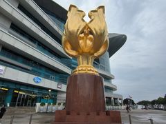 -香港回归祖国纪念碑