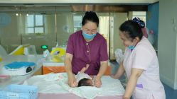 -菁幼月子会所(儿童医院店)