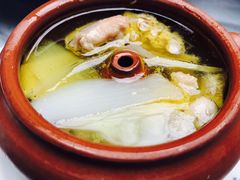 汽锅鸡-蔼若春.传承三十年云南菜(金碧公园店)