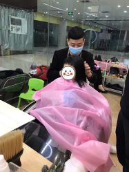 -奇怪的独角兽亲子理发沙龙