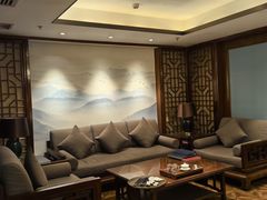 -顺峰(农展馆店)