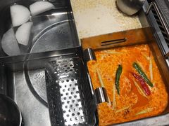 泰式冬阴功汤锅-海底捞火锅(高新万达店)