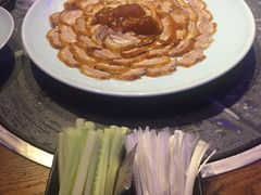 -三人行骨头王火锅(长寿店)