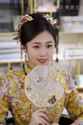 -欣薇婚纱(新源乐汇城店)