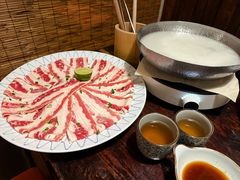 牛肉萝卜泥火锅-酒肴一瓢·活贝料理·日本料理(三元桥·霄云路店)