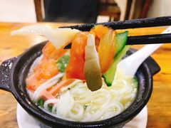 砂锅三鲜米线-沈妈砂锅(光华村店)