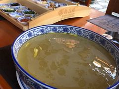 -桥馫源蒙自过桥米线(蒙自店)