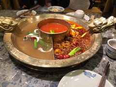 -Xiao Long Kan Hotpot Sydney 小龙坎老火锅