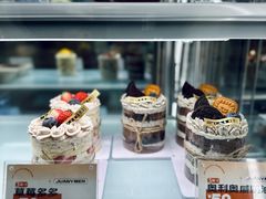 -卷们·现制生日蛋糕·蓝风车动物奶油(金源店)