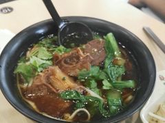 -李先生牛肉面大王(北京站售票厅餐厅)