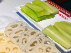 -何师傅美蛙鱼头(汉街店)