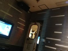 -悦汇商务会所KTV夜总会(松江店)