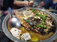 -令狐冲·炭烤活鱼(宝龙店)