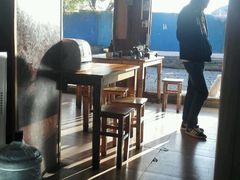 -正宗李家土鸡米线店