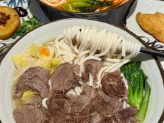 -鑫花溪牛肉米粉(凤凰街创始总店)