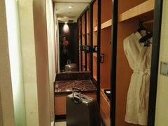 -青岛海尔洲际酒店