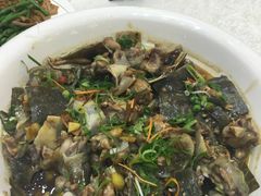 -东豪园林海鲜酒家(南港路辅路店)