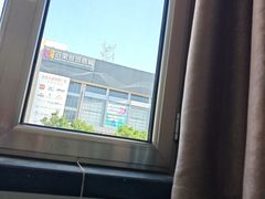 -百荣世贸商城