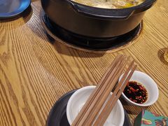 -菌海森林·非遗野生菌火锅(西山区滇池路摩根道店)
