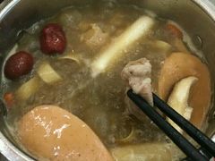 -蜀中吴养生板栗鸡(会展店)
