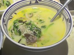 -眷江南之小蓝鲸(王府大街店)