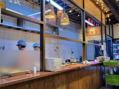 -丽丽三鲜螺蛳粉(田林路店)