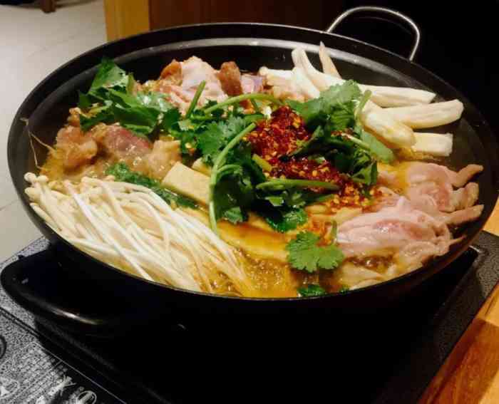 秀成啤酒屋延吉特色菜-"「啤酒锅」「辣炒海灵菇」「黄金炒饭」「炒.