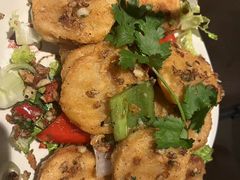 -大头虾越式风味餐厅(光明广场店)