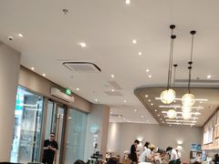 -星巴克臻选(周浦万达店)