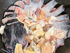 -老刘生态大鱼坊铁锅炖鱼(赛马场店)