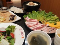 -木槿花韩式炭烤·熟成肉工坊(孙文东路店)
