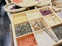 -芝小官毛肚火锅海鲜自助(淮安清江浦区新亚店)