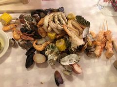 -The Crab Pot Seattle