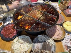 -白乐天毛肚火锅馆(南滨路店)