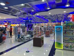 -玩具反斗城(正大广场店)