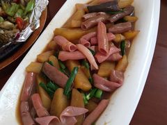 -鸿运美食府