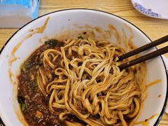 -德元兰州纯汤牛肉面