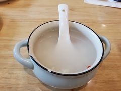 苗家甜酒醪糟小丸子-贵凤凰贵州米粉(五道口店)